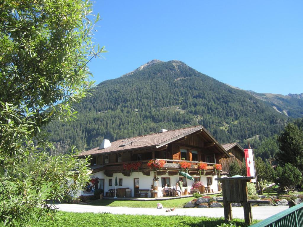 Landsitz Im Reitle Apartamento Längenfeld Exterior foto